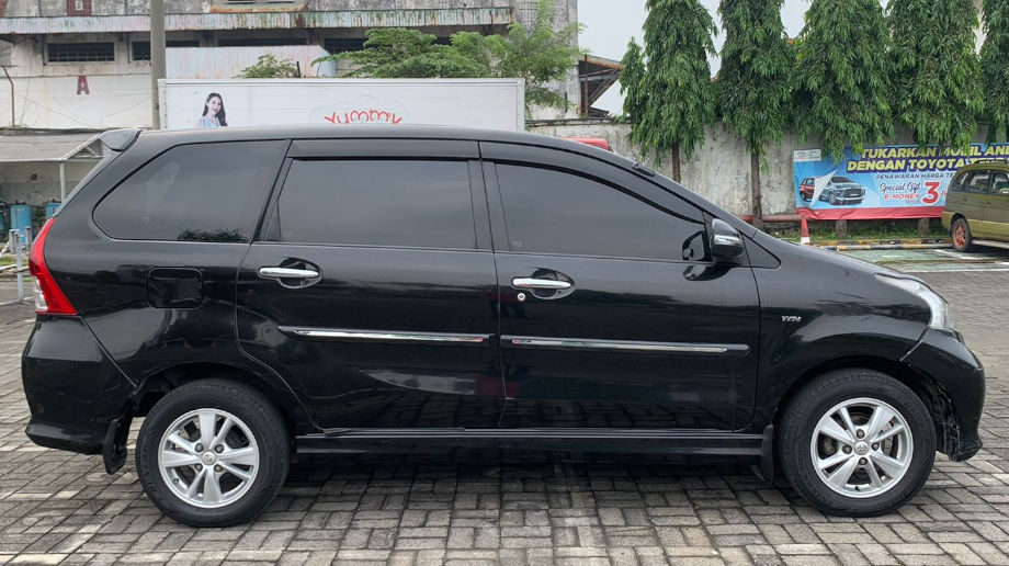 TOYOTA AVANZA VELOZ 1.5 MT (NEW) MT 2014